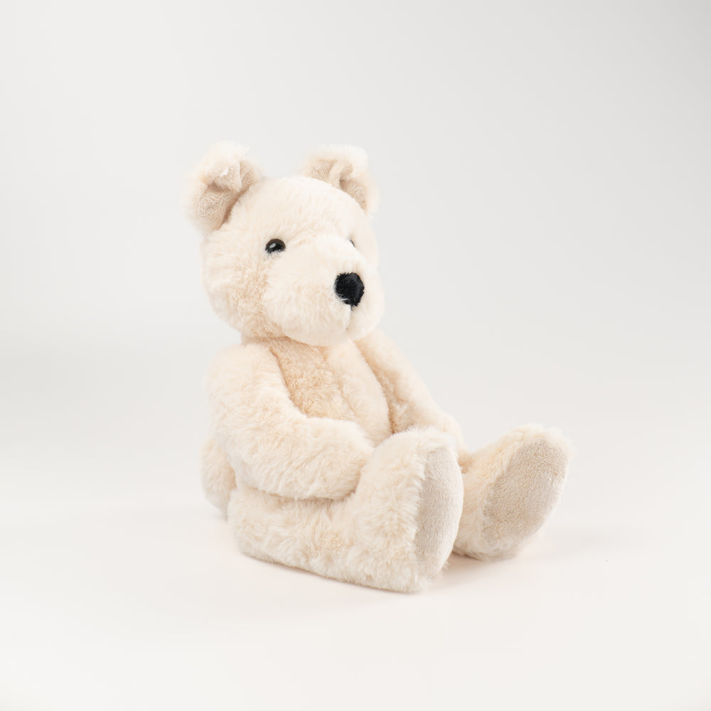 Wonderlings Hachiko Dog plush toy, front view.