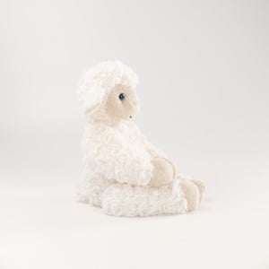 Wonderlings Dolly sheep plush toy, side view.